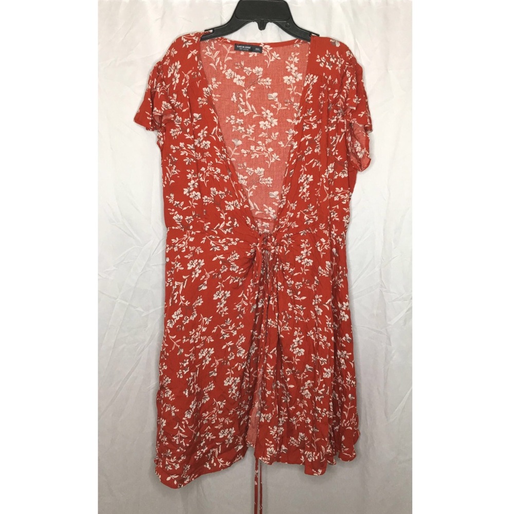 Flowery dress SOLD